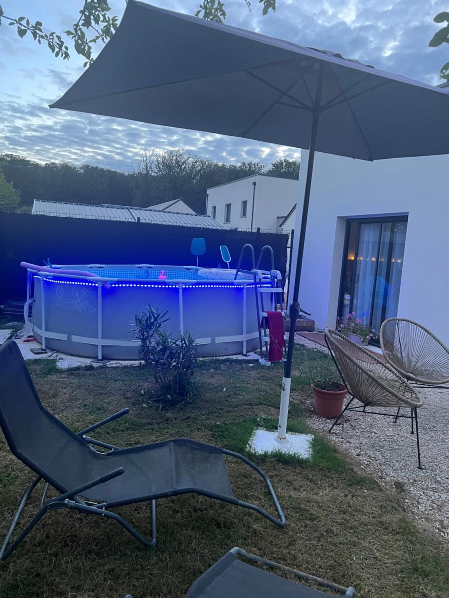 בלואה Quiniere - Entre Lac Et Foret - Hebergement Independant Avec Espace Kitchenette מראה חיצוני תמונה